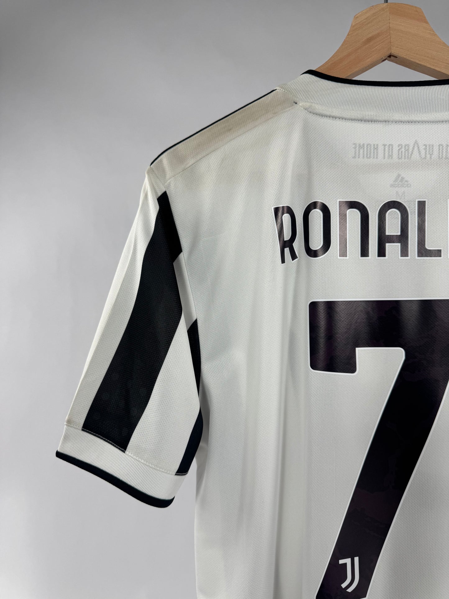 2021 ADIDAS JUVENTUS HOME JERSEY RONALDO 7 NEW WITH TAGS-(M)