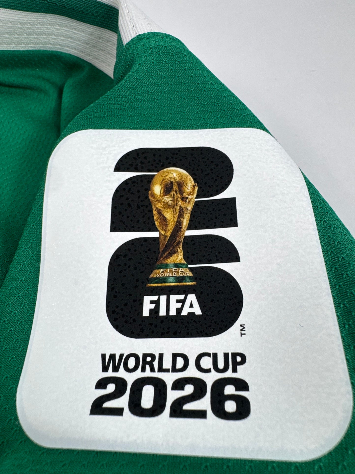 2026 ADIDAS MEXICO WORLD CUP HOME JERSEY LONG SLEEVE GILBERTO MORA 19 (XL) PLAYER VERSION
