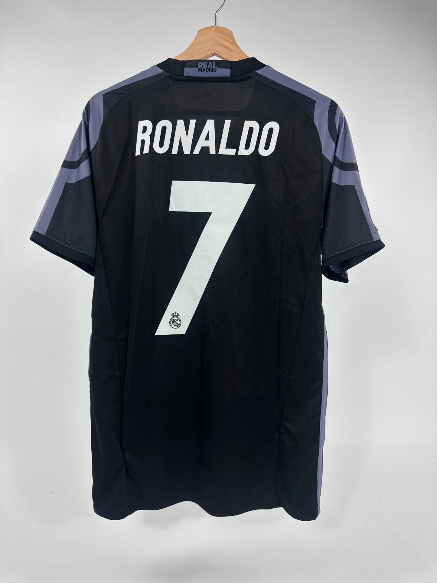 16/17 ADIDAS REAL MADRID THIRD JERSEY RONALDO 7 (M)