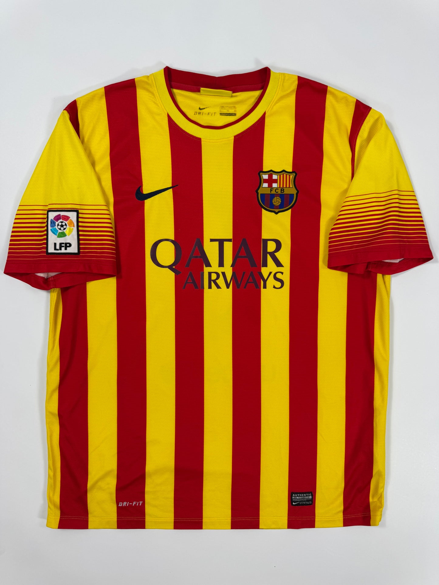 2013/14 NIKE FC BARCELONA AWAY JERSEY XAVI HERNANDEZ 6 (XL)