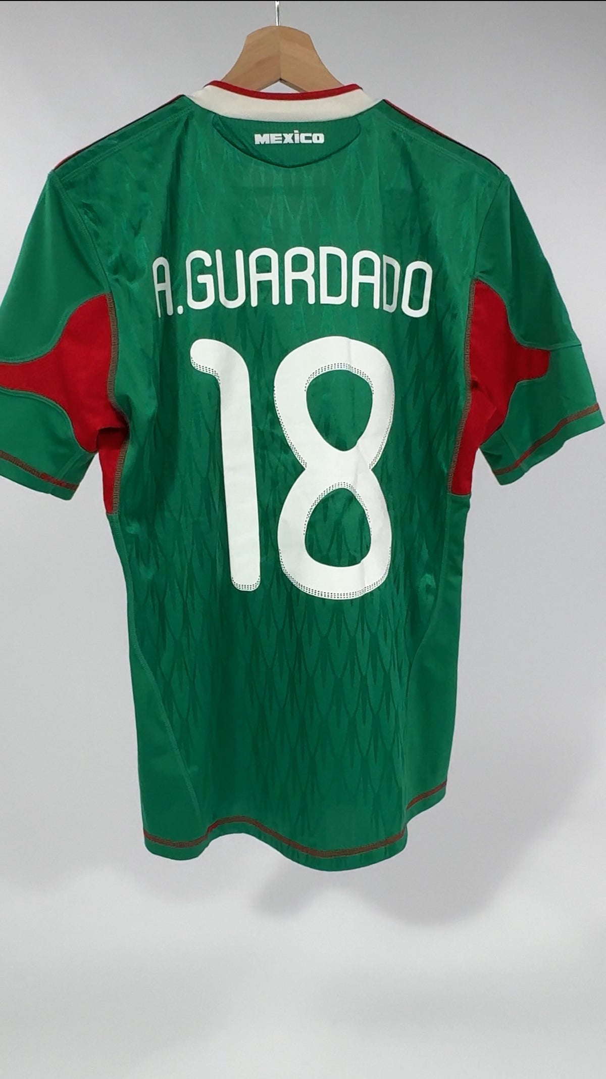2010 ADIDAS MEXICO HOME JERSEY ANDRES GUARDADO 18 (S)