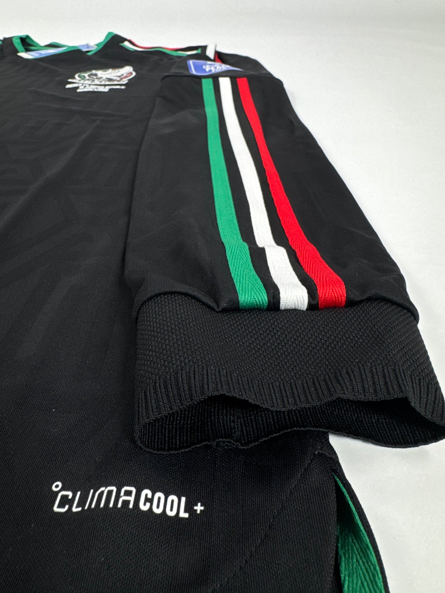 2026 ADIDAS MEXICO 3RD JERSEY LONG SLEEVE PLAYER VERSION ARMANDO GONZALEZ 14 NEW WITH TAGS (XL)