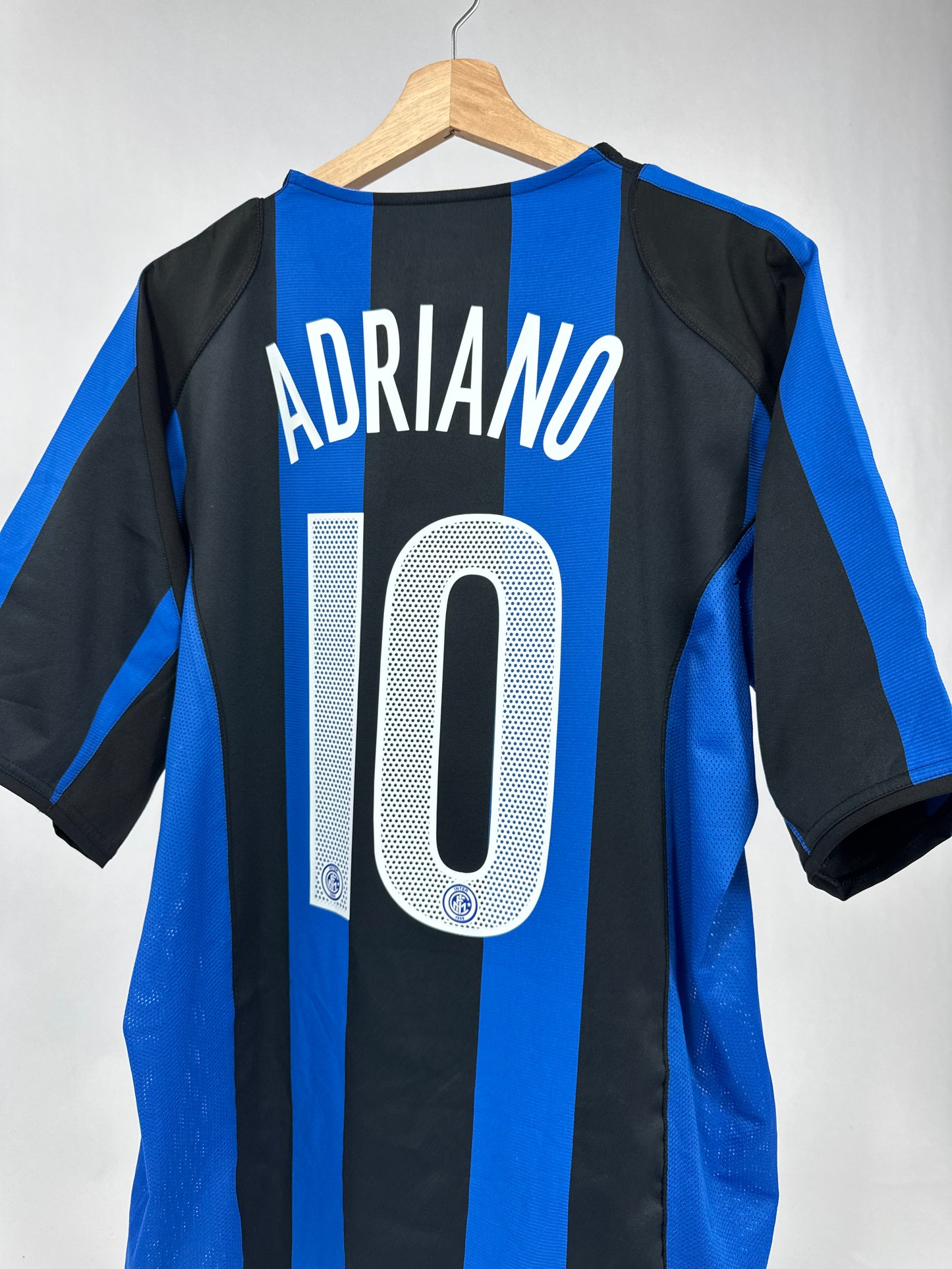 2005/06 NIKE T90 INTER MILAN HOME JERSEY ADRIANO 10-(LARGE)