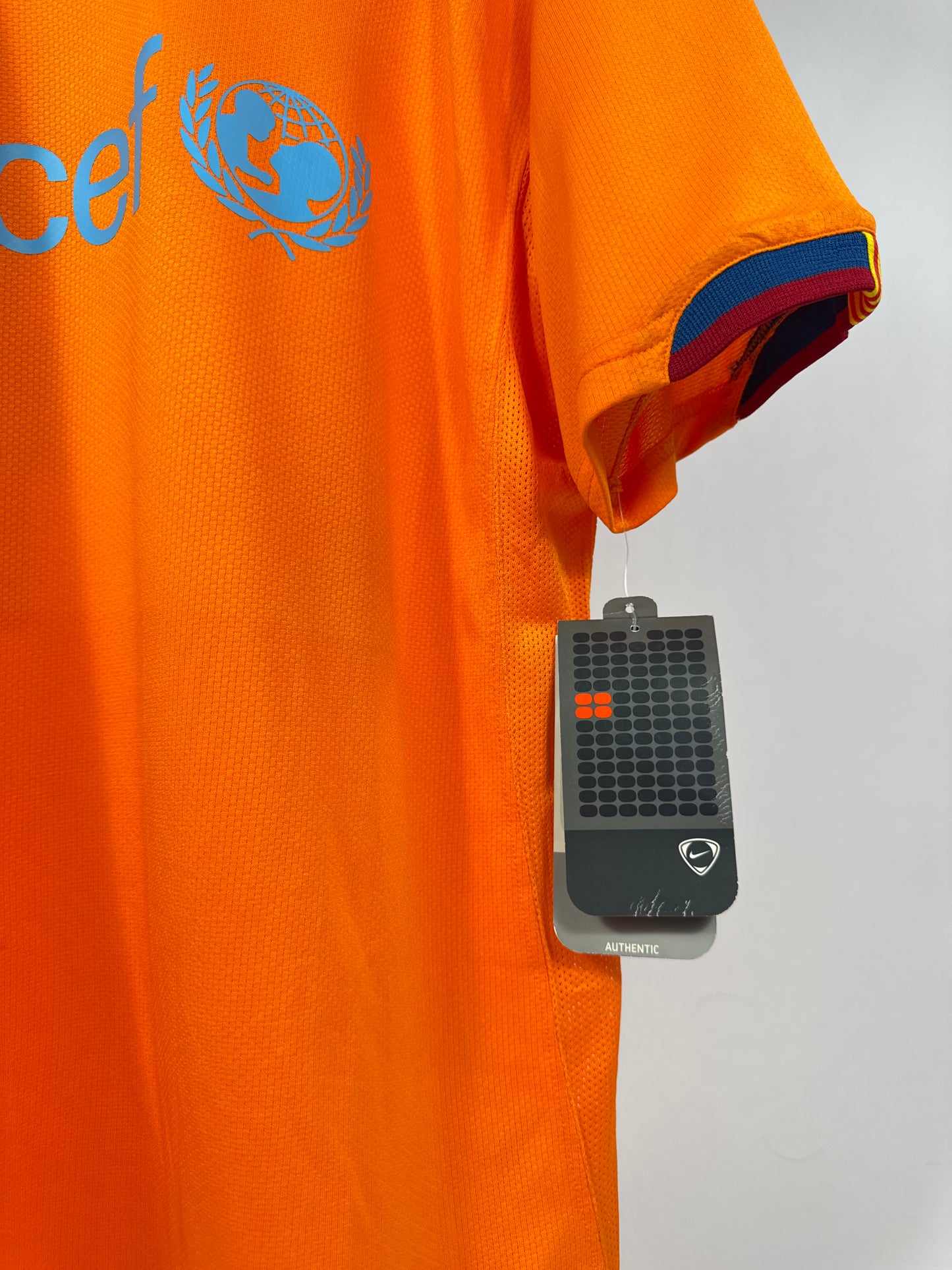 2007 NIKE FC BARCELONA AWAY JERSEY NWT MARQUEZ 4-(L)