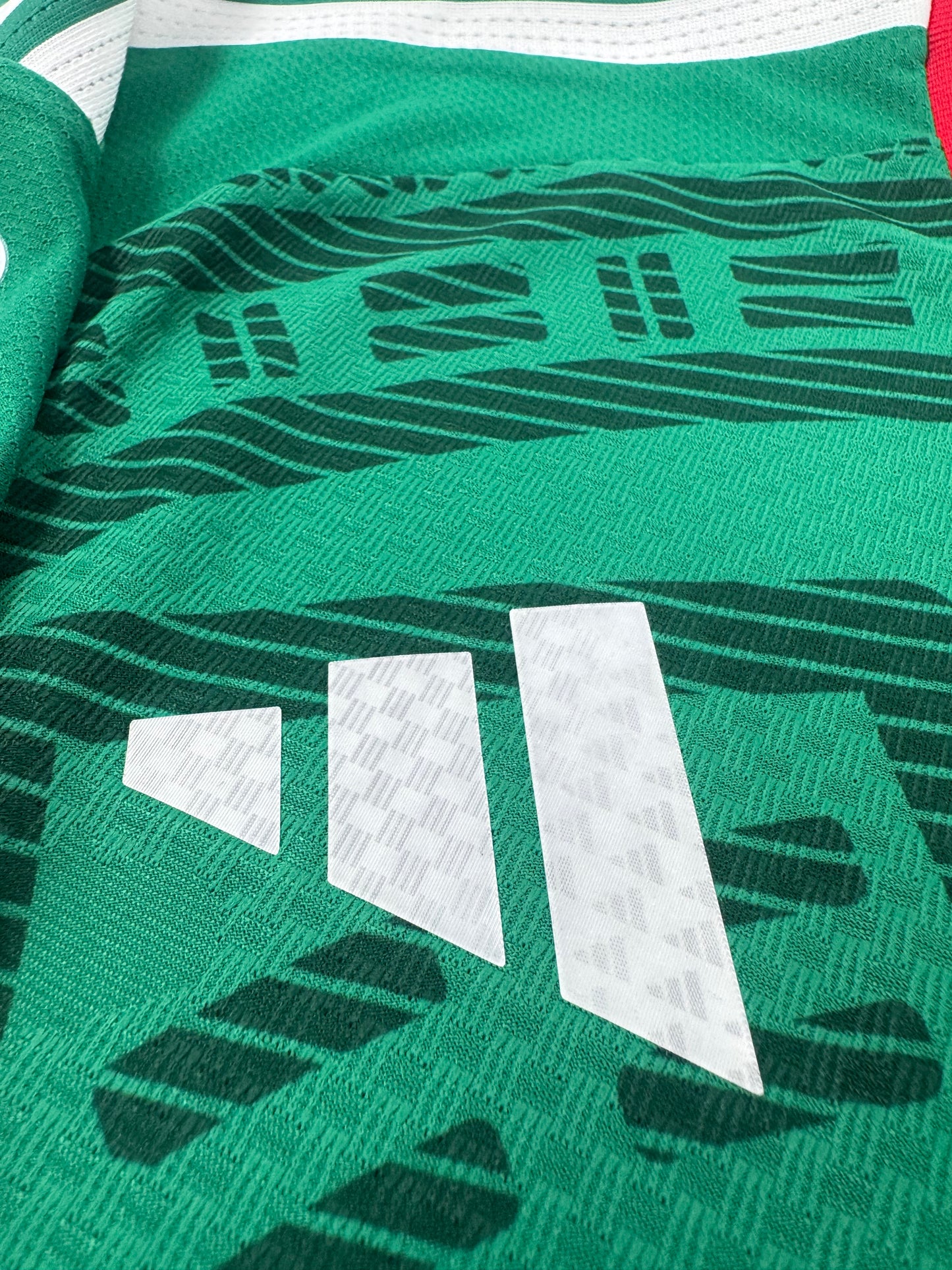 2026 ADIDAS MEXICO WORLD CUP HOME GILBERTO MORA 19 (XL) PLAYER VERSION