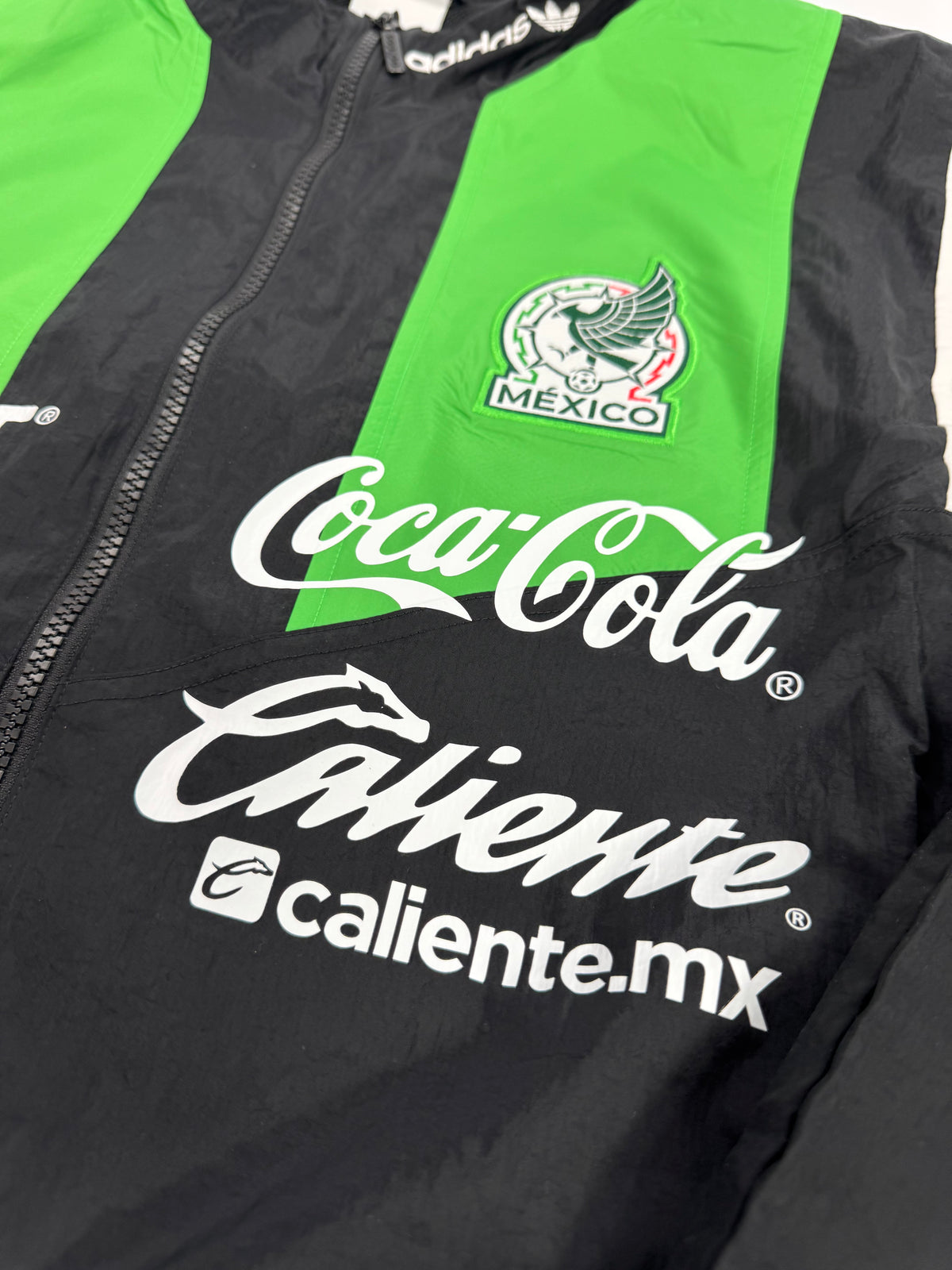 2026 ADIDAS MEXICO UTILERIA TRAVEL JACKET (XL) TEAM ISSUE NOT SOLD TO PUBLIC