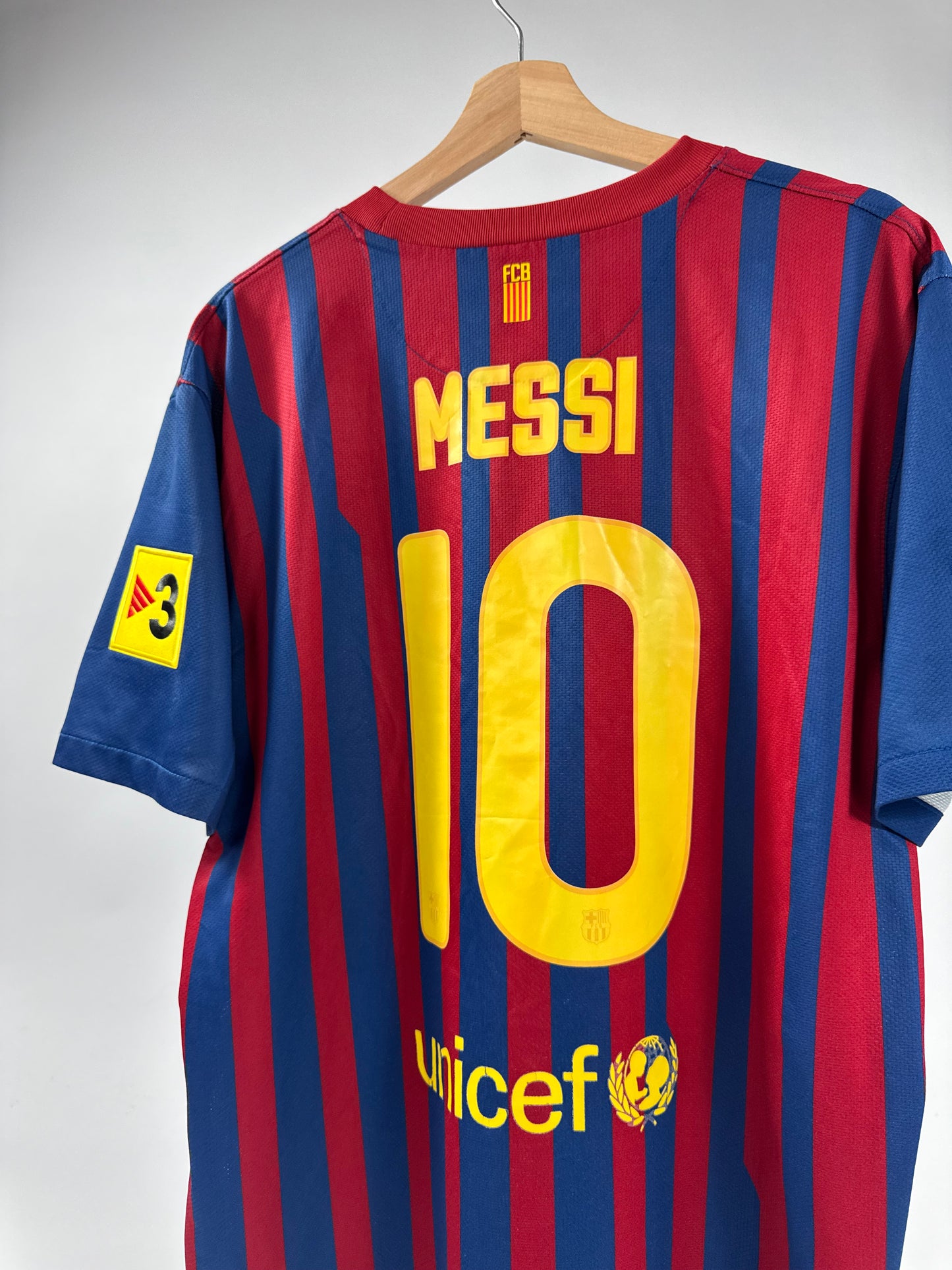 2011/12 FC BARCELONA HOME SHIRT MESSI 10 -(XL)