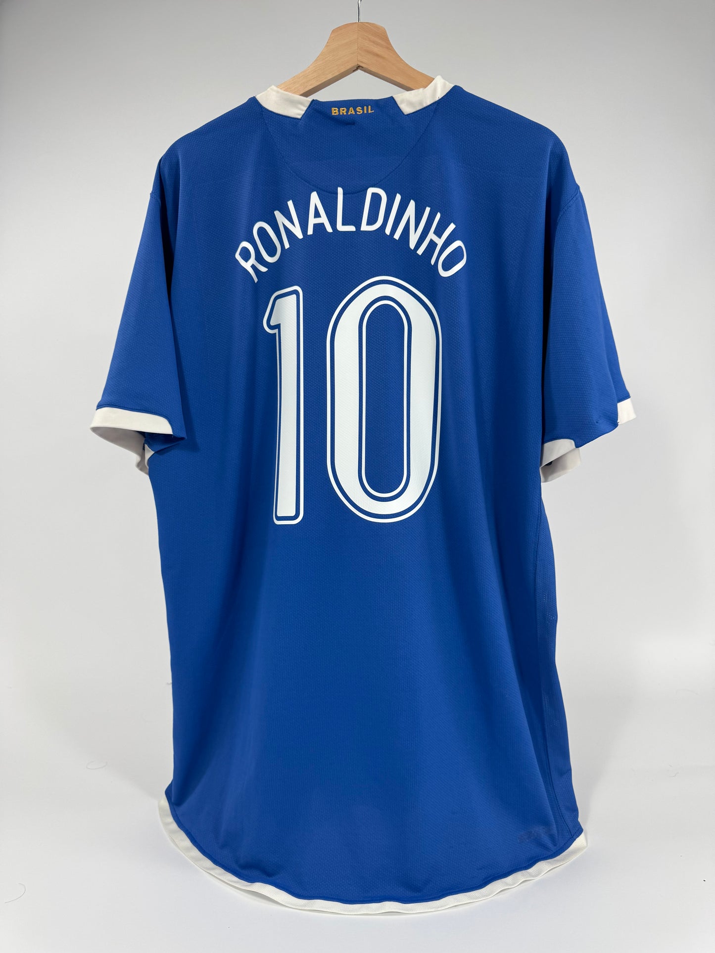 2006 NIKE BRAZIL AWAY JERSEY RONALDINHO 10 (XXL)