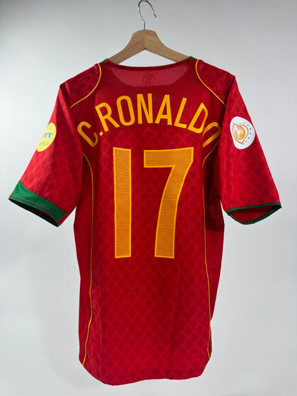 2004/05 NIKE T90 PORTUGAL HOME JERSEY CRISTIANO RONALDO 17 (M)
