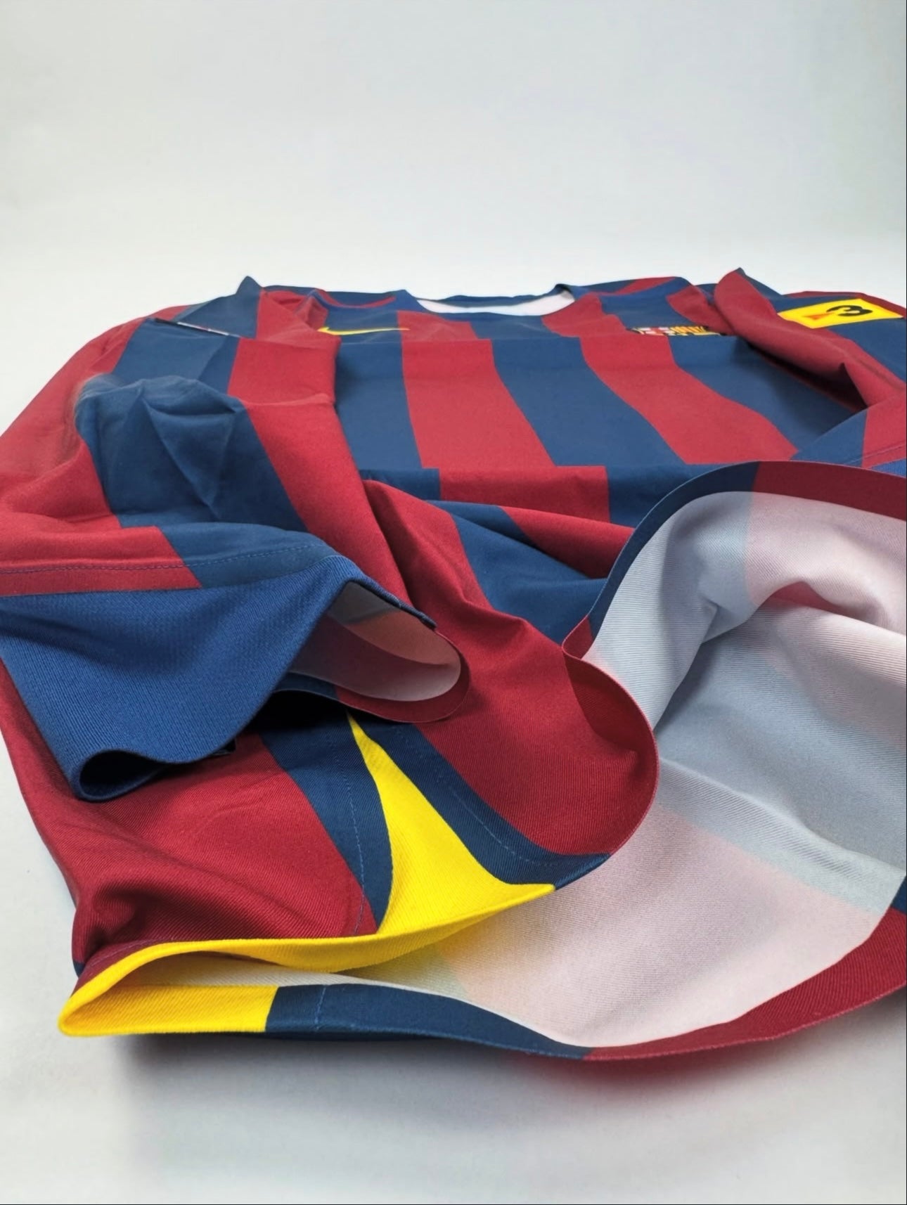 2025 RE ISSUE FC Barcelona Home 2005 T90 Long sleeve Jersey-Ronaldinho 10 (XL)