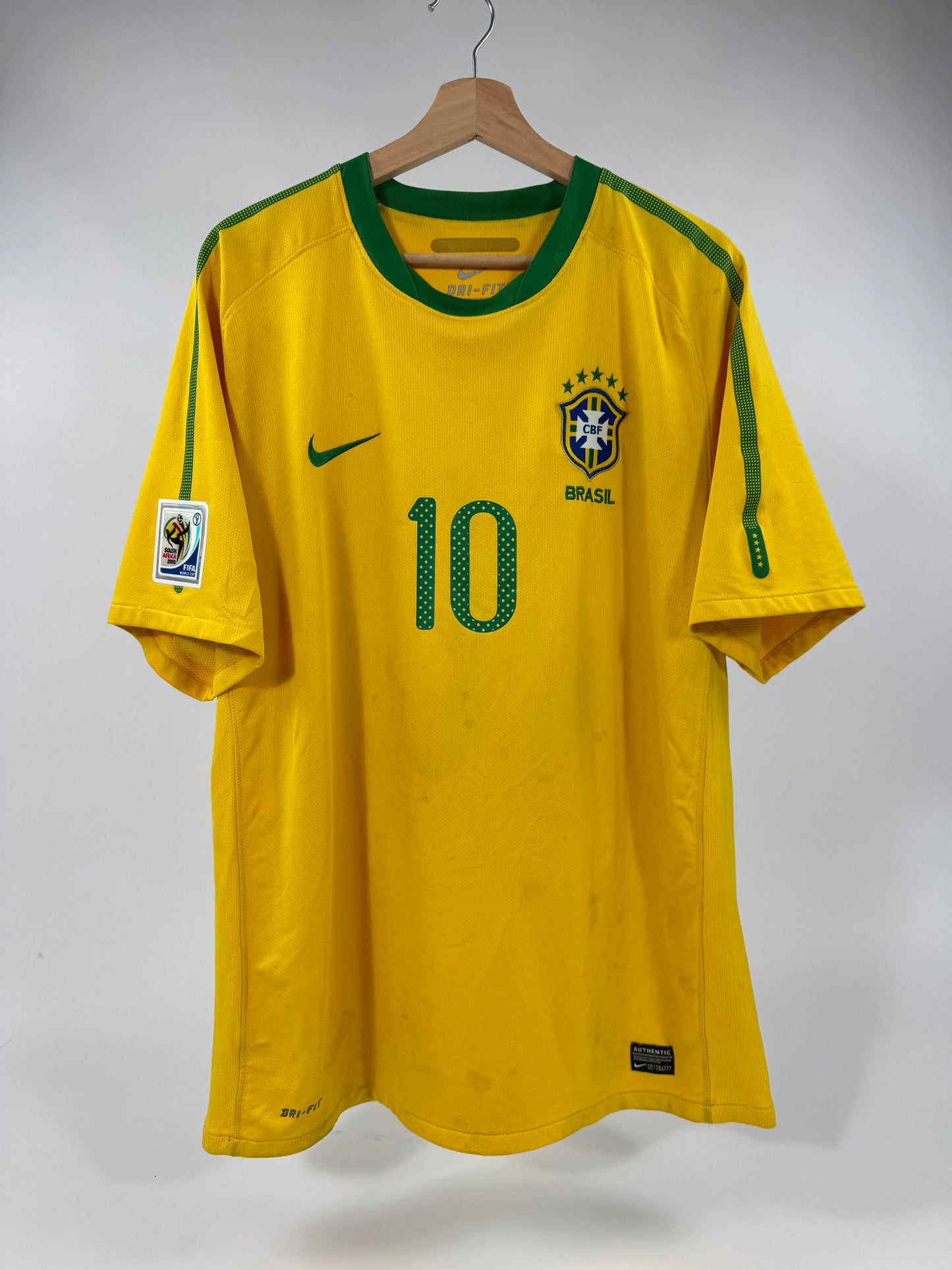 2010 NIKE BRAZIL Home Jersey KAKA 10-(XL)