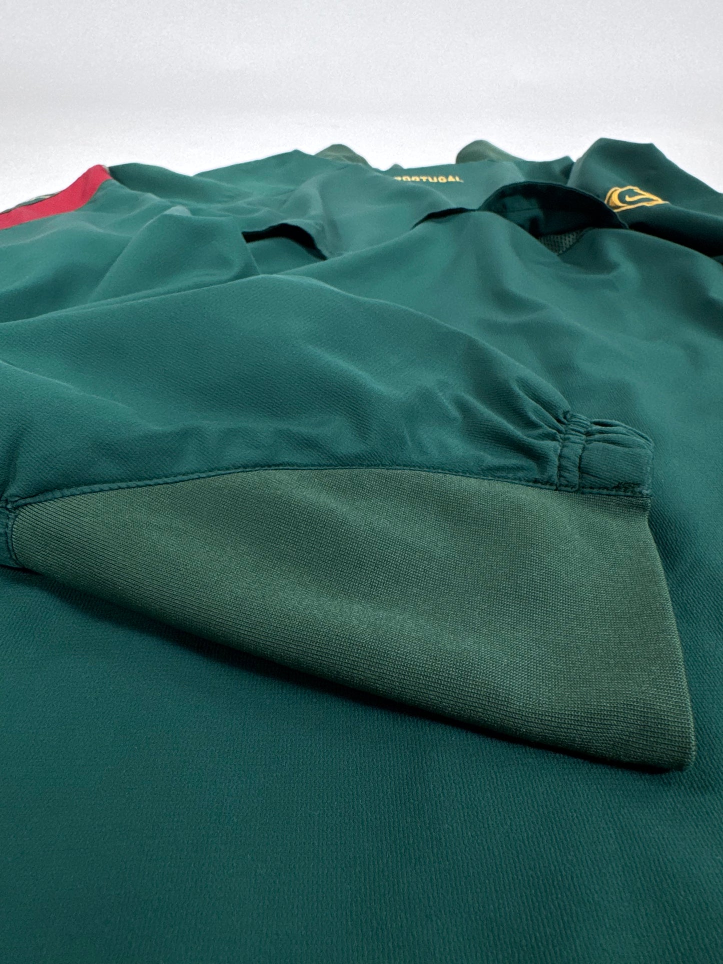 2006 NIKE PORTUGAL JACKET-(M)
