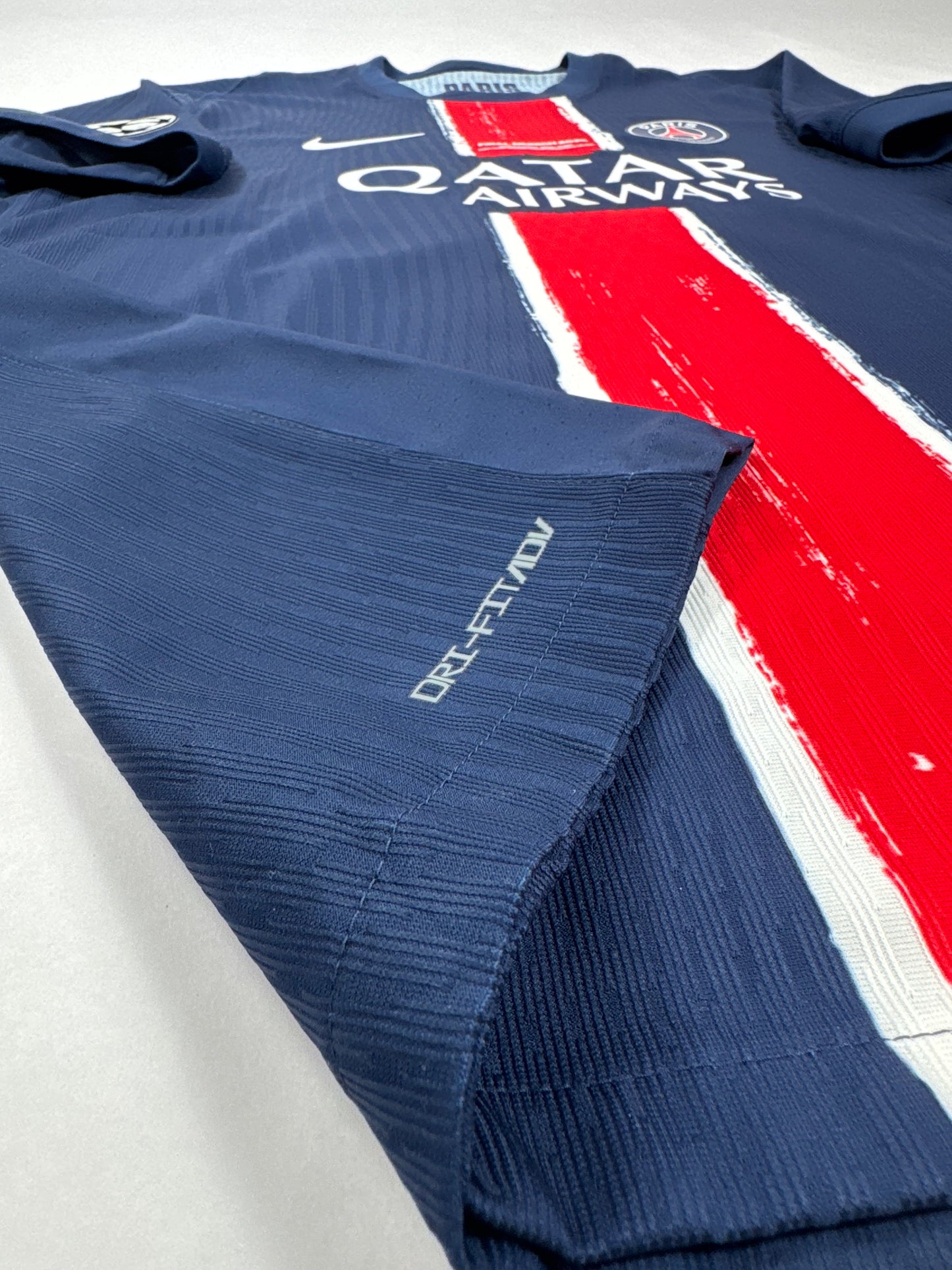 24/24 NIKE DRIF-FIT ADV PSG Home Jersey UCL FINAL DOUE 14-NEW WITH TAGS