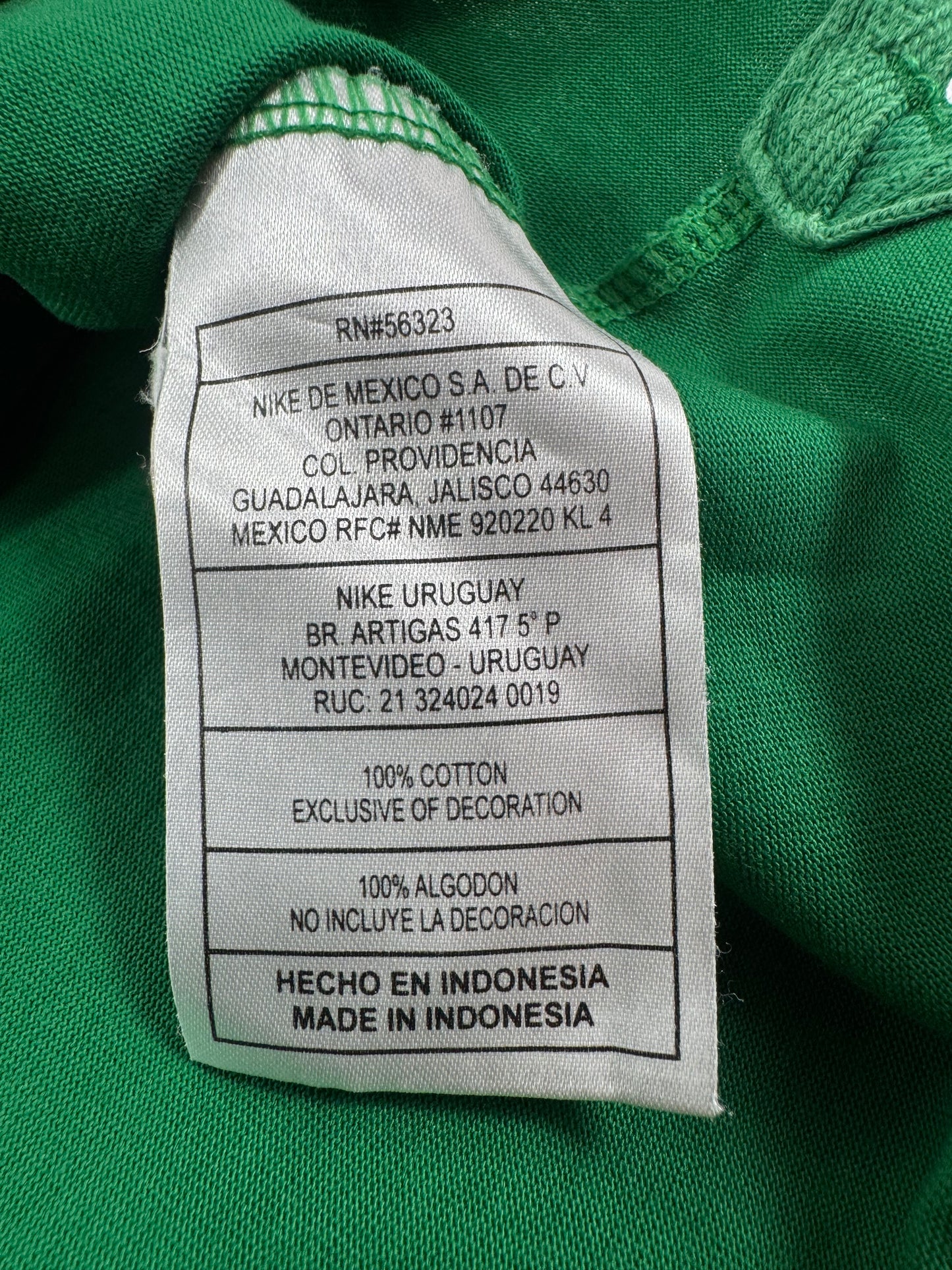 2006 NIKE Mexico Travel Polo