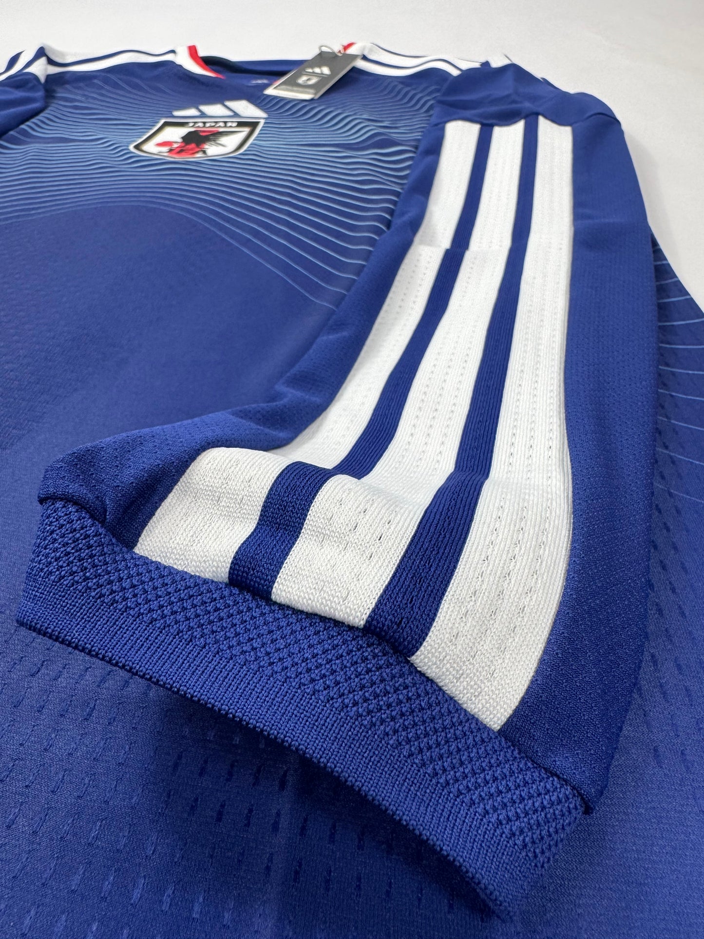 2026 ADIDAS Japan Home Jersey- AUTHENTIC PLAYER VERSION LONG SLEEVE (M)