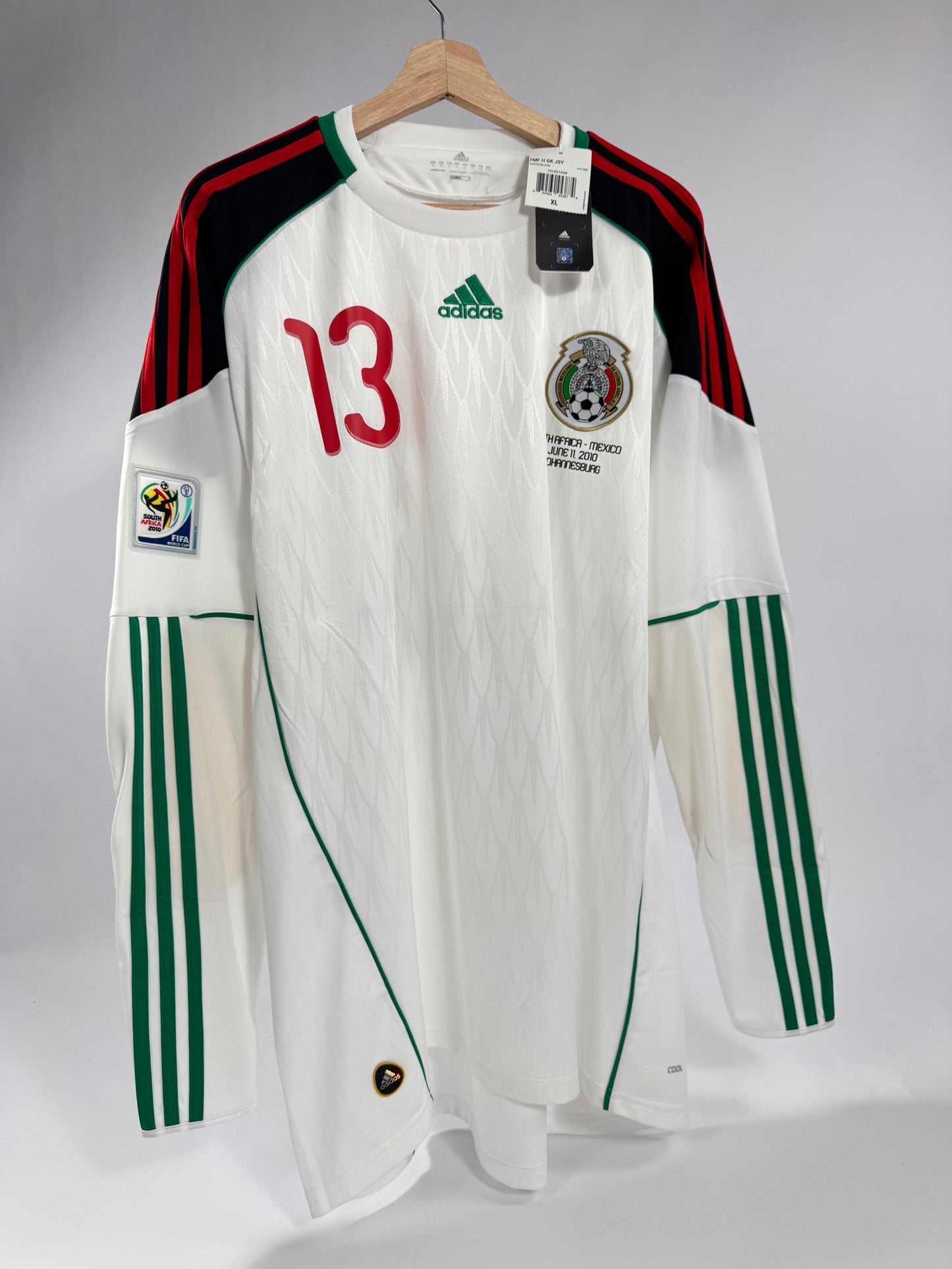 2010 ADIDAS Mexico GOALKEEPER Jersey OCHOA 13-NEW WITH TAGS-(XL)