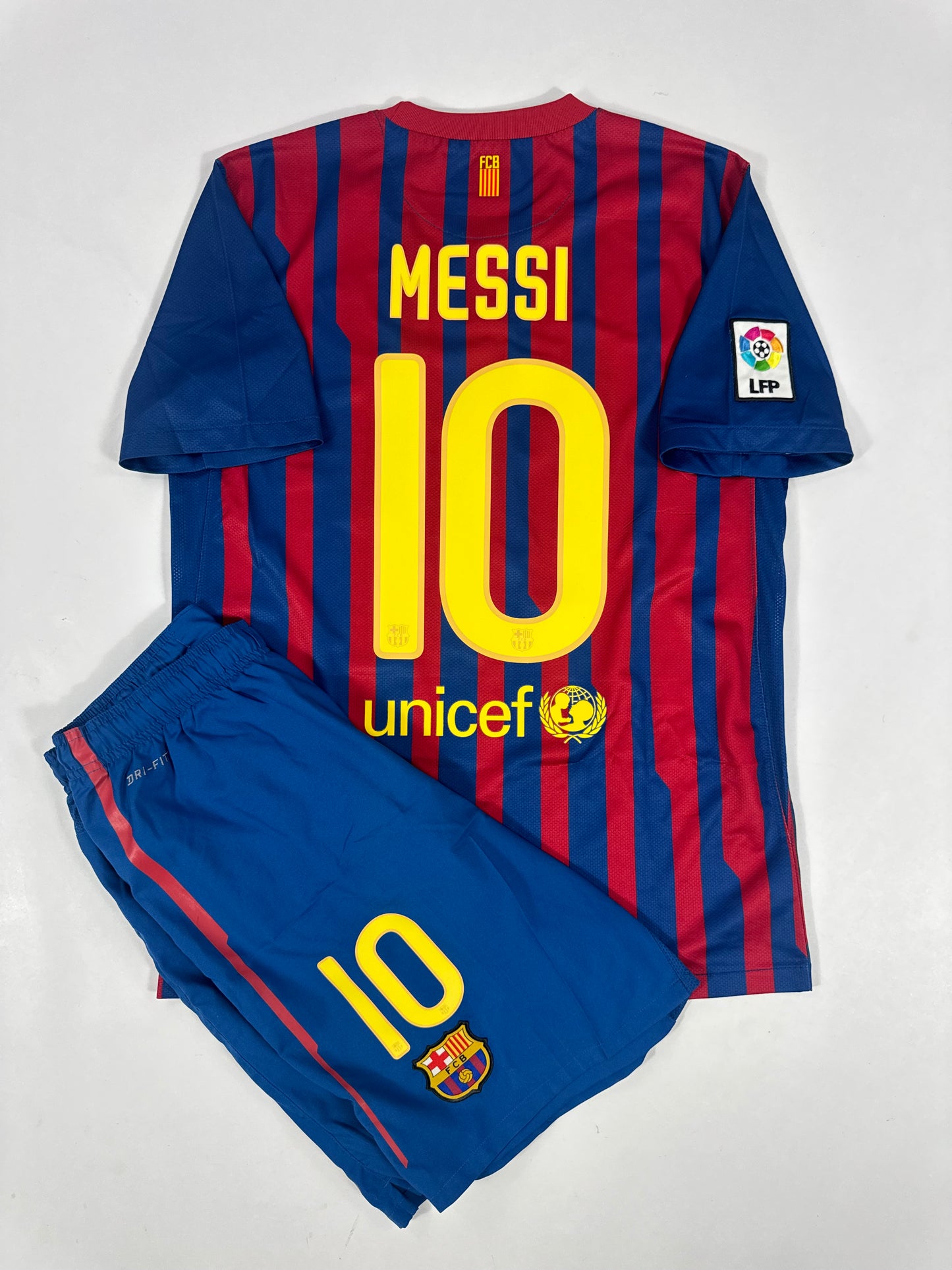 2011/12 FC BARCELONA HOME UNIFORM FULL KIT SHIRT+SHORTS MESSI 10 -(M)
