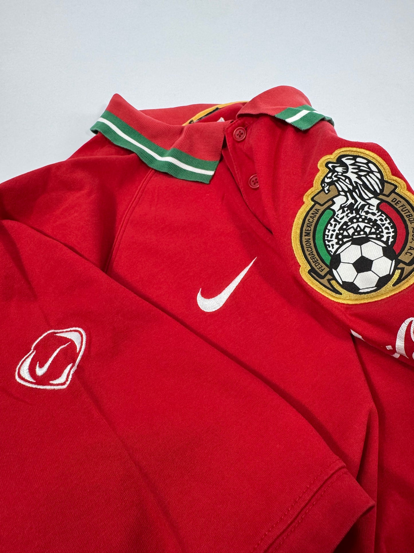 2006 NIKE MEXICO TRAVEL POLO UTILERIA (TEAM ISSUE)-(L)